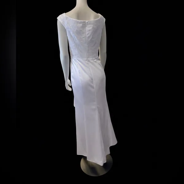 Elegant Wedding Dress With Sequined Bodice and Cap Sleeves White 10 NWT - Image 3