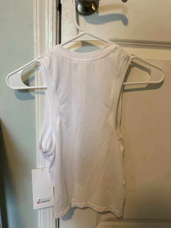 Lululemon Ultralight Waist-Length Tank Top - Image 3