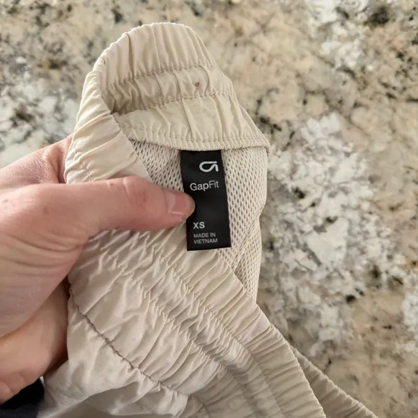GapFit Crinkle Nylon Joggers Birch Cream Lightweight Athletic Pants Women XS - Image 6