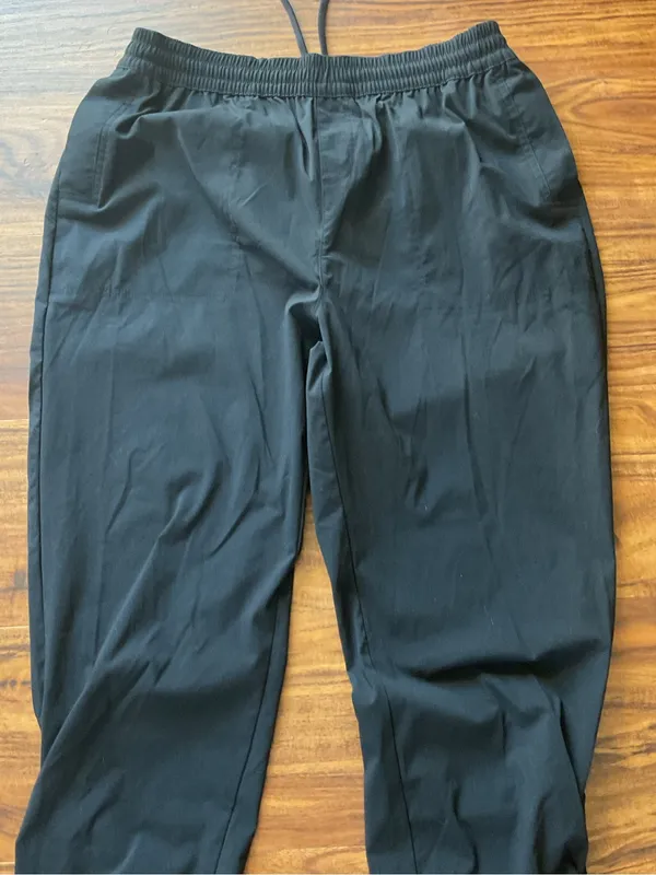 Columbia NWT Women’s Medium Track Pants Nylon Straight Leg Lightweight Black - Image 2