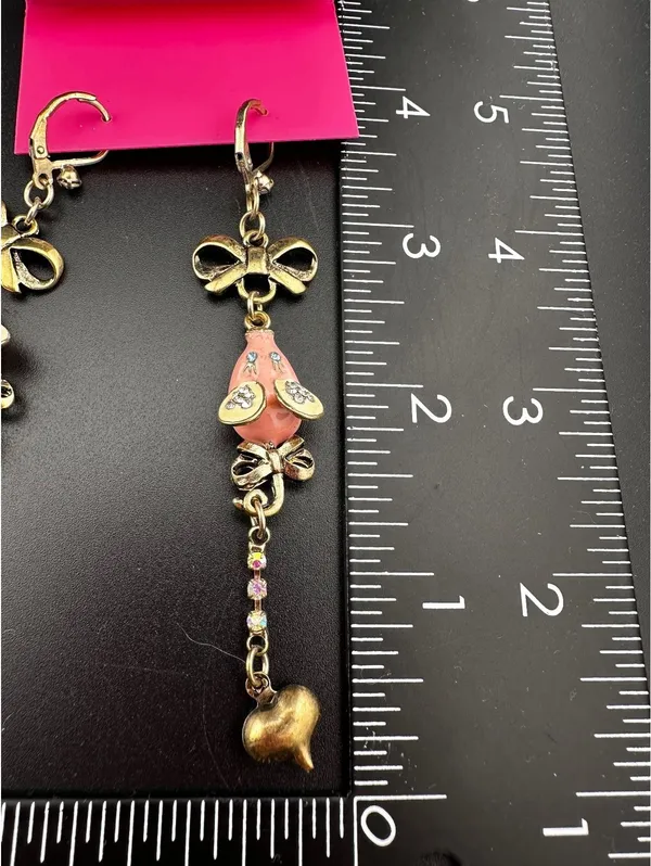 Betsey Johnson Asymmetrical Mouse and Bow Earrings - Image 3