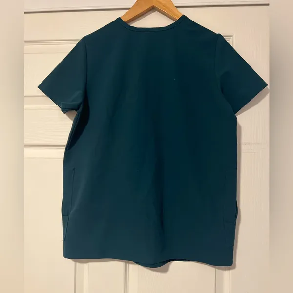 Figs Scrubs Accra‎ Rare Style Deep Green Scrub Top Size Small - Image 2