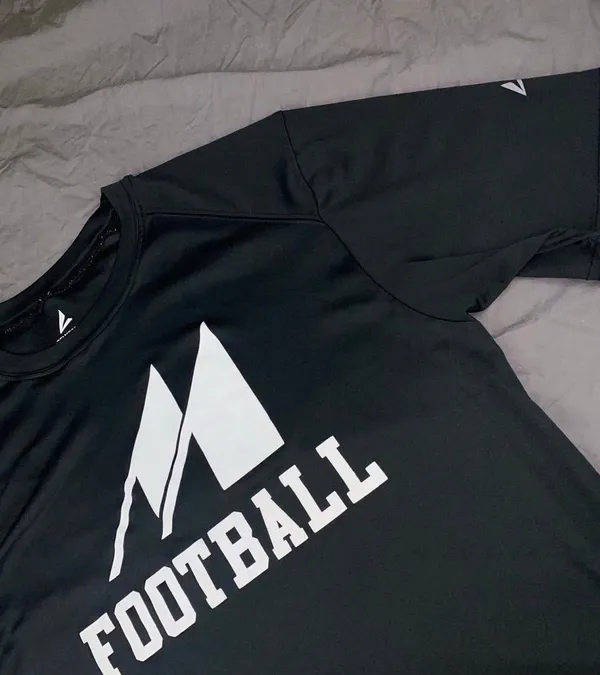 Football Tshirt Green Size M - Image 6