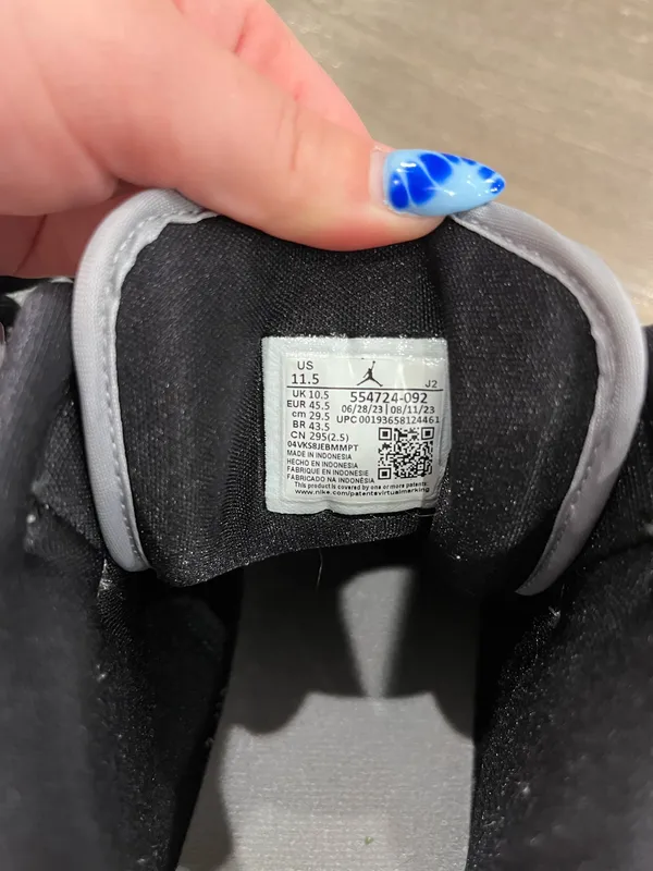 jordan 1 mid - Image 10