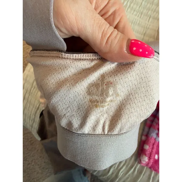 Alo Yoga Tank Top - Image 2