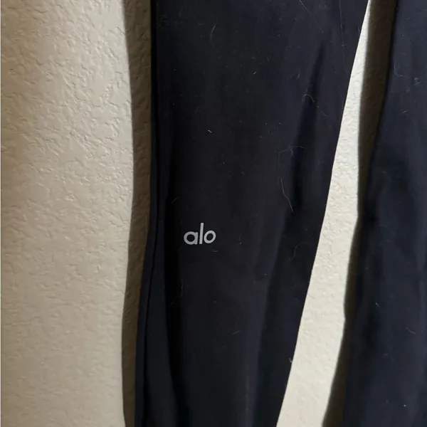 Alo Yoga Airbrush Flutter Split Flare Full Length High-Waist Legging Black Small - Image 5