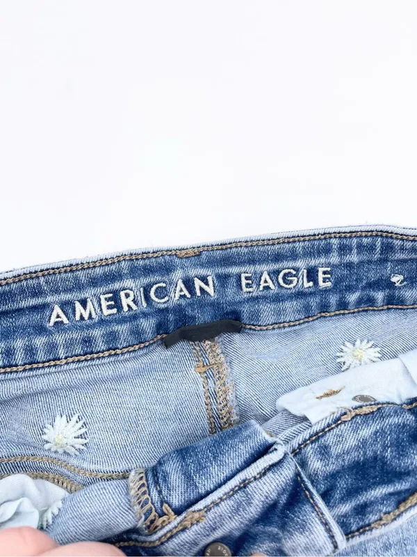 American Eagle Hi-Rise Shortie Size 4 Daisy Embroidered Denim Jean Shorts Cotton - Image 5