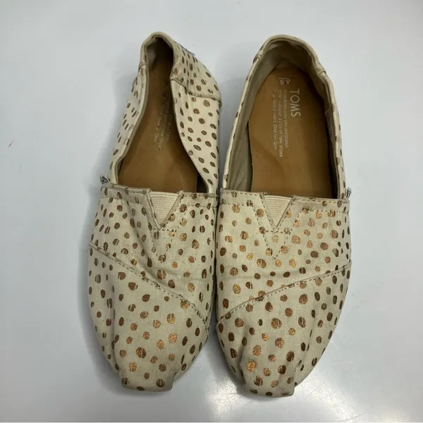Toms cream with gold dots flats slip on‎ shoes size 8 - Image 2