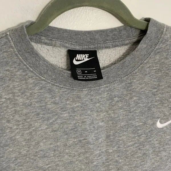 Nike Grey Cropped oversized Sweatshirt Women's size medium‎ - Image 3
