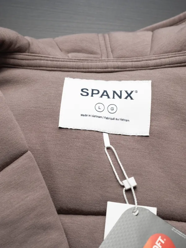 Spanx - AirEssentials Puffssentials Vest - Image 3