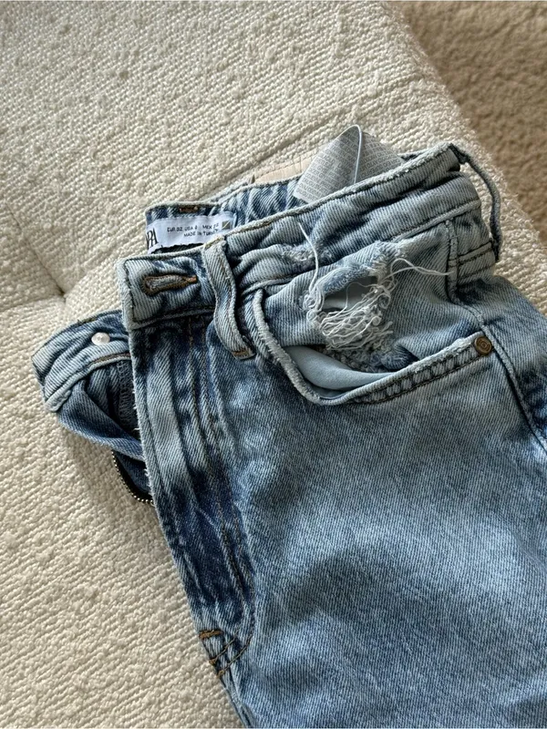 Zara Light Blue Distressed Split Hem Jeans - Image 2