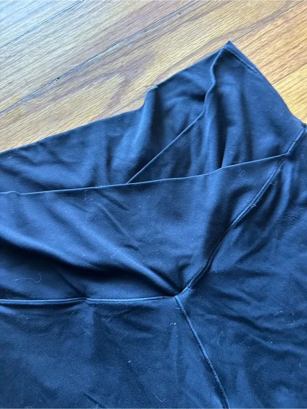 OFFLINE by Aerie Real Me Crossover High Waist Bike Shorts Black XL - Image 2