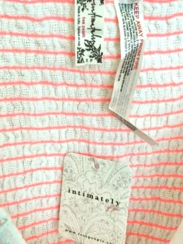 Free People White Eyelet Cropped Cami with Pink Trim - Image 4
