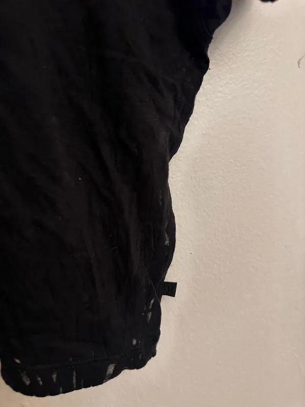 Lululemon Workout Top Black - Image 5