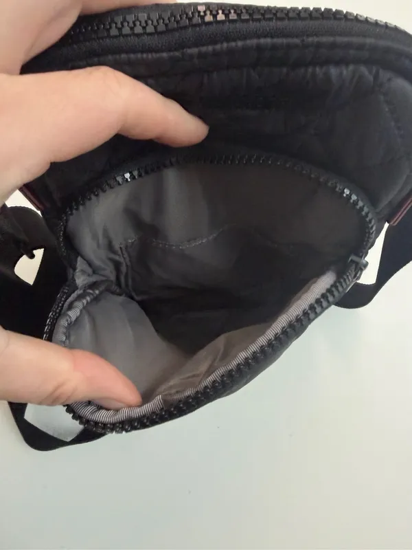 MZ Wallace Crossbody Bag Purse Quilted Lightweight Metro Travel Black Unisex - Image 4