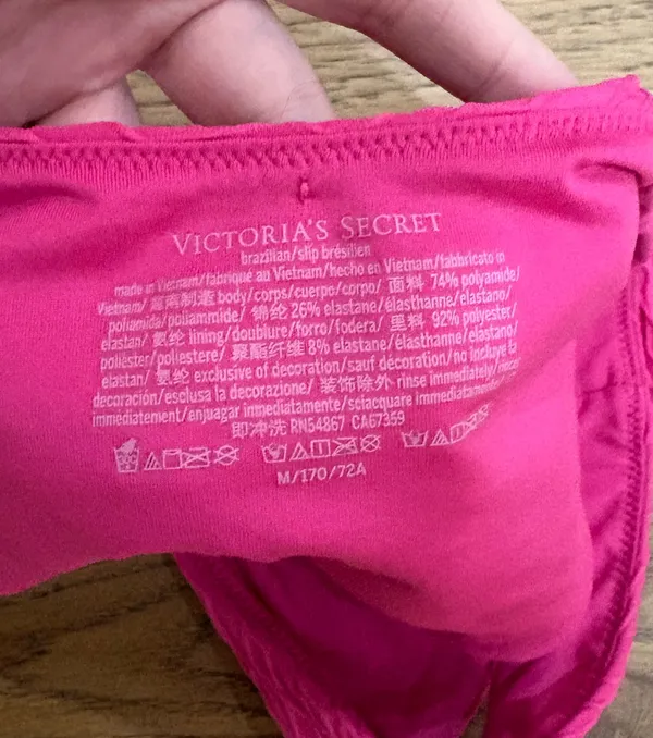 Victoria's Secret Underwire Bikini Top 36C + bottoms - Image 4