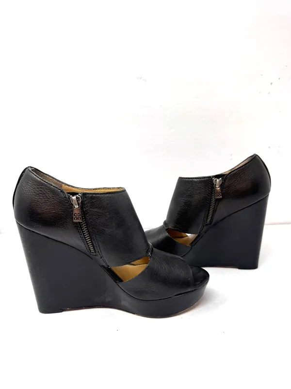 COACH black leather peep toe wedge shoes, size 8.5B - Image 8