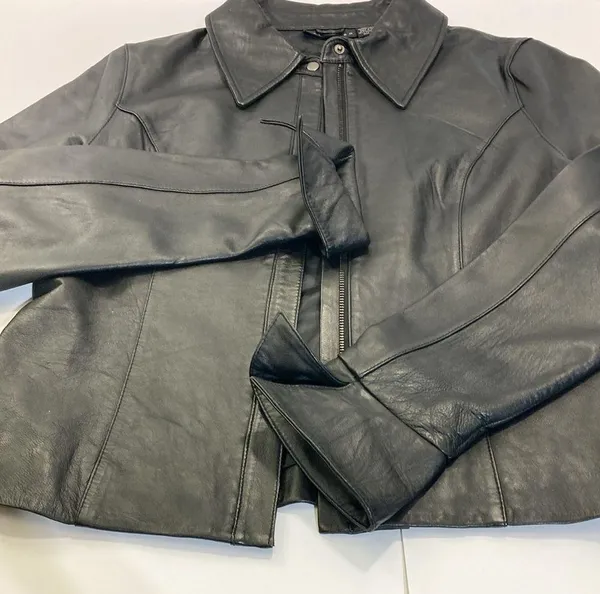 Attention Women’s leather jacket  L - Image 6