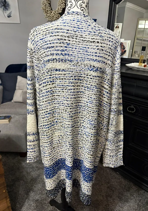 Fate Size XXL Blue Black And White Duster Jacket - Image 4