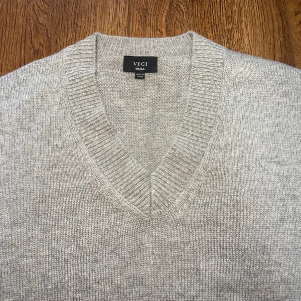 VICI Cashmere Wool Knit Sweater Gray Womens S Capsule‎ Minimalist Quiet Luxury - Image 7