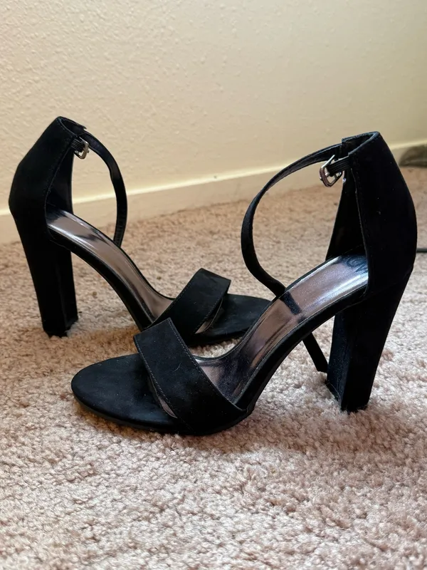 Suede Black Heels Size 7 - Image 2