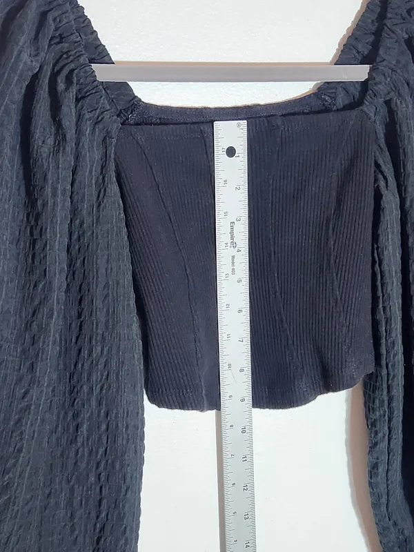 Urban Outfitters Black Ribbed Knit Square Neck Full Sleeve Crop Top Size Small - Image 7