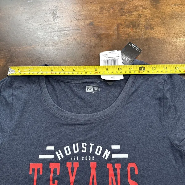 Houston Texans Women’s Medium new Era T-shirt Sportswear H-town tee casual NFL - Image 5
