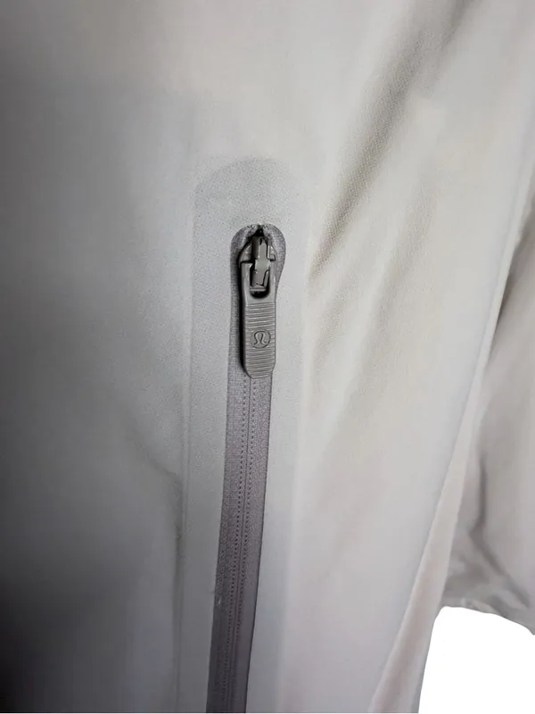 🏃 Lululemon Packable Reflective Hooded Running Jacket Women’s Size 4 🏃 - Image 6