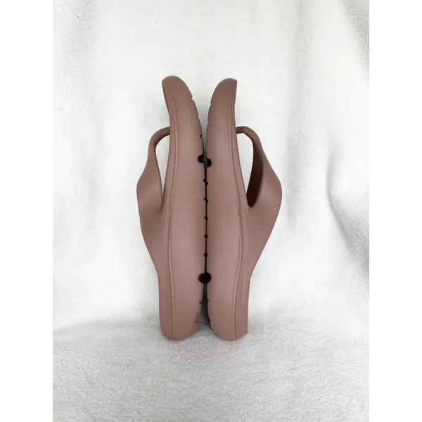 CALIA Women's Molded Flip Flops Size 10 Cinnamon Thong Foamy Bottoms - Image 6