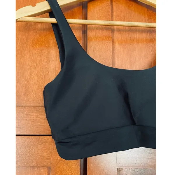 Quince Italian Tank Bikini Swim Top Black Size Small NEW - Image 2