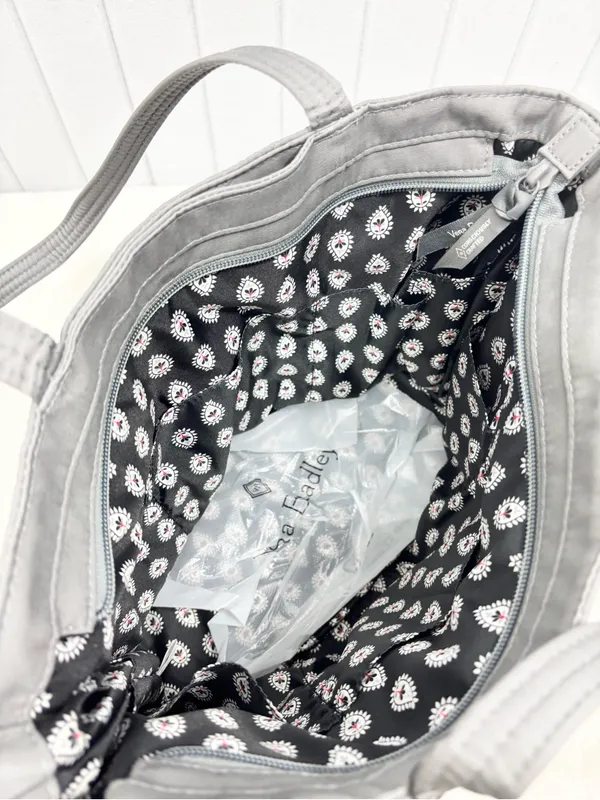 Vera Bradley Gray Quilted Penguin Tote with Red Scarf Accents NEW - Image 7