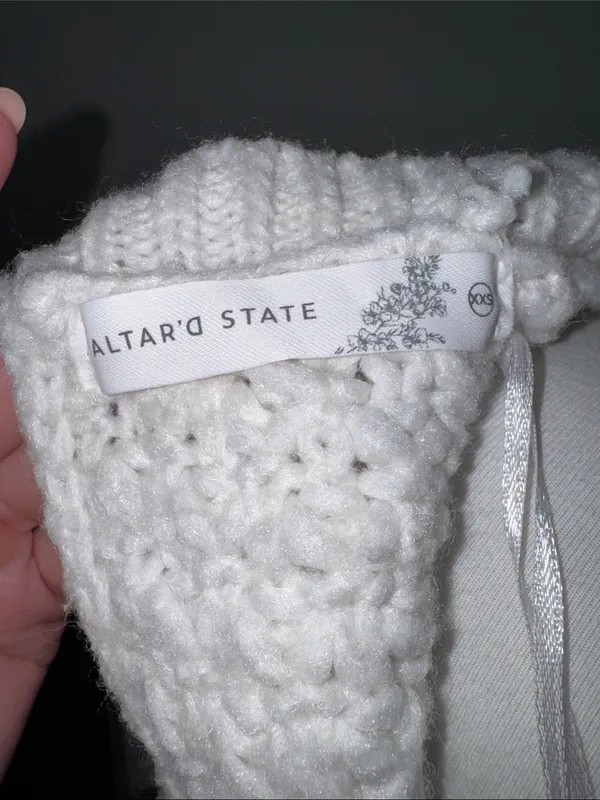 Altar'd State Betty Bow Back Chunky Ivory White Knit Balloon Sleeve Sweater XXS - Image 2
