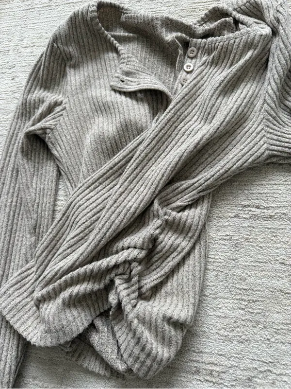 Trendy Queen Ribbed Knit Wide-Leg Pants Lounge Set (Size Small) - Image 6