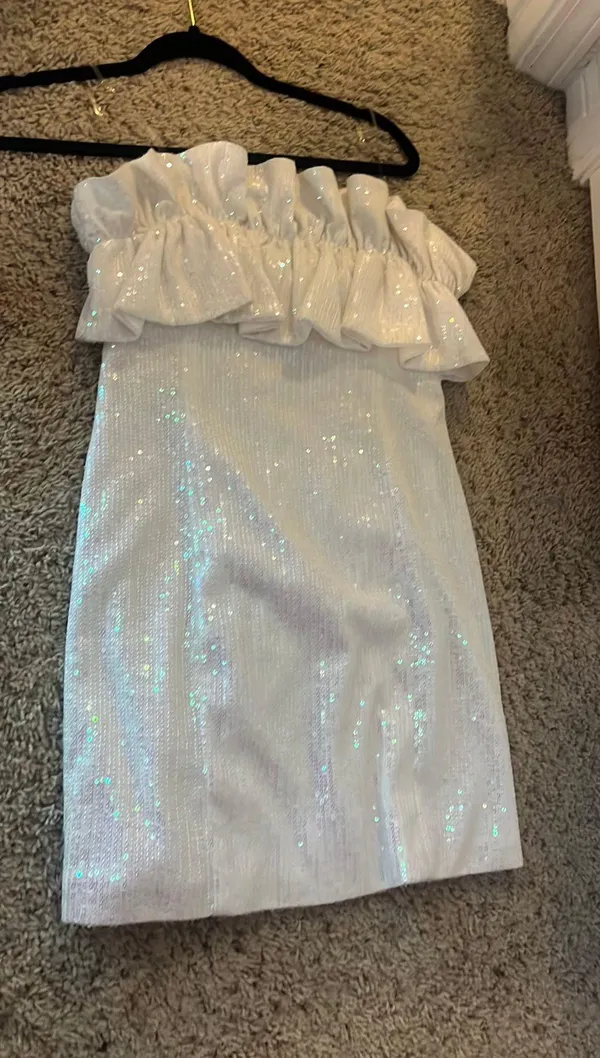 Dillard's Hoco Dress - Image 5