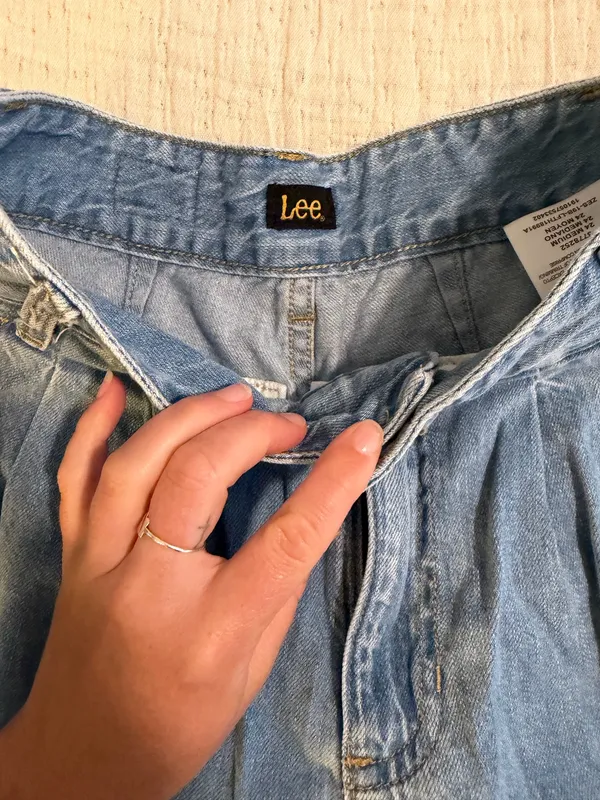 Lee Vintage Jean shorts high rise 24 - Image 4