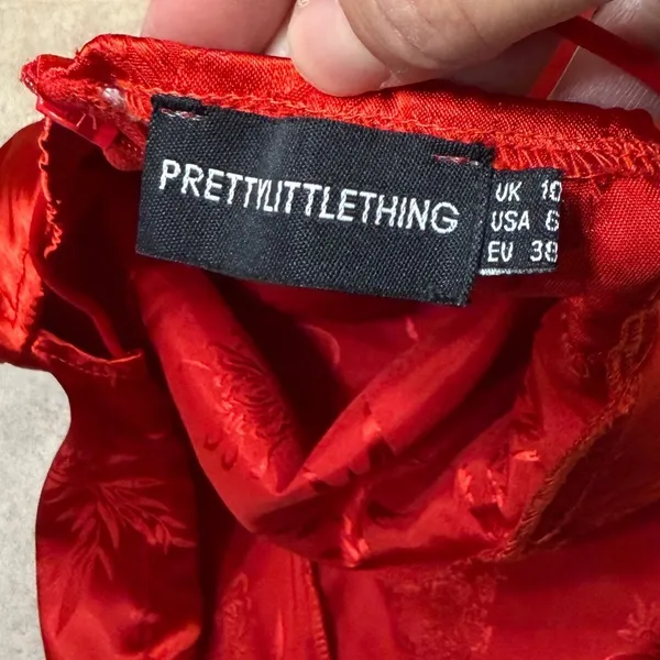 Pretty Little Thing Red Satin Floral Print Mini Dress Size‎ 6 - Image 5