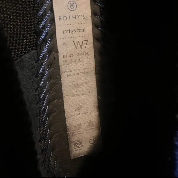 Rothy’s The Point Black Flat, machine washable size 7 - Image 9