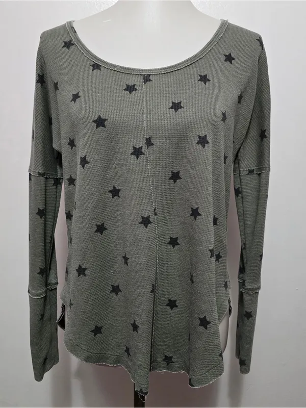 Lucky Brand Small Olive Star Print Waffle Knit Thermal Top Bohemian Casual - Image 2