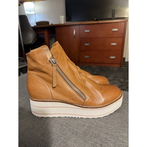Silent D Nene tan leather booties Women's Size 39 US 8-8.5 Platform - Image 4