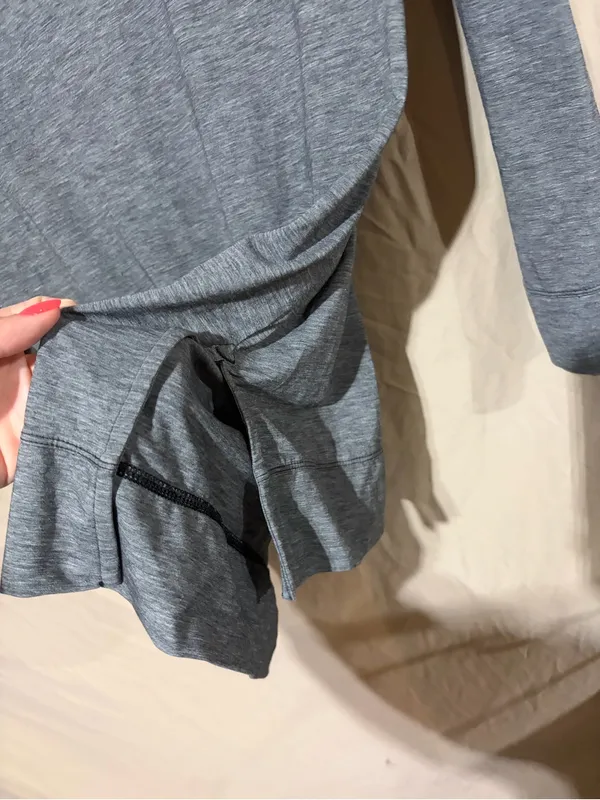 Patagonia long sleeve - Image 4