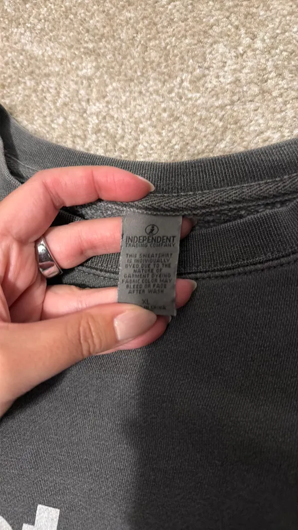 Detroit Crewneck Gray Size XL - Image 2
