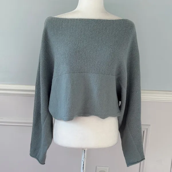 M. Rena Off-the-Shoulder Light Blue Sweater Sz Small Ribbed Oversized Cropped - Image 3