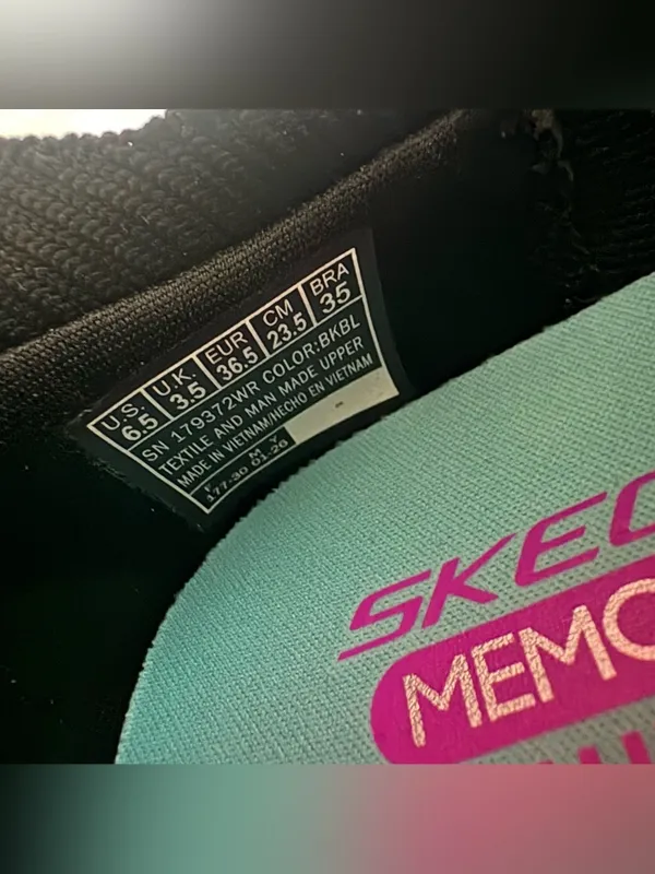 NWT- Skechers Women’s Black Knit Slip-On Sneakers with laces - Image 16
