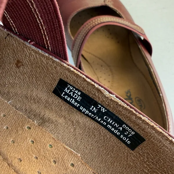 Clarks Active Air Burgundy Red Leather Mary Jane Shoes Women's 7W - Image 6