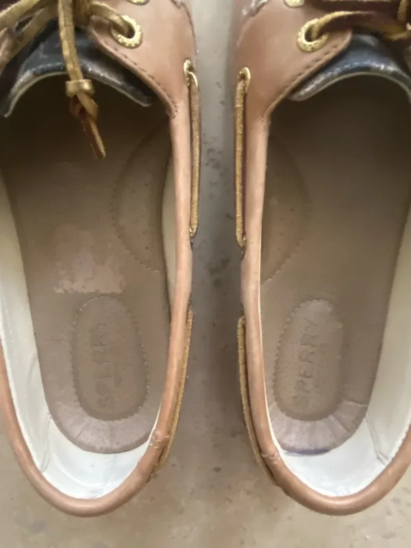 Sperry Women’s Leather Boat Shoes - Image 2