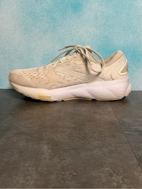 Brooks Ghost 16 Women's White/Pale Gray Running Shoes 1204071B151 Size 7.5B - Image 13