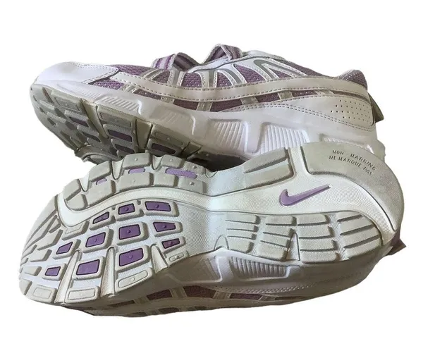 Nike running shoes T-run purple white with hook & loop closure size 6Y /7.5 W - Image 5