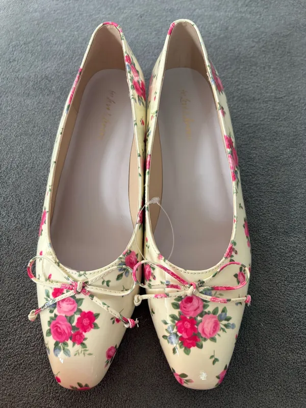 NWOB For Love & Lemons Size 38 / 7.5 Flats Floral - Image 2