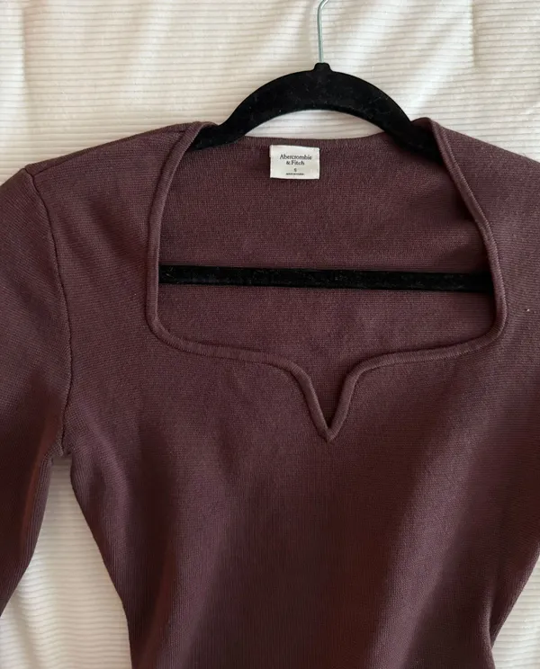 Abercrombie V Neck Sweater - Image 2