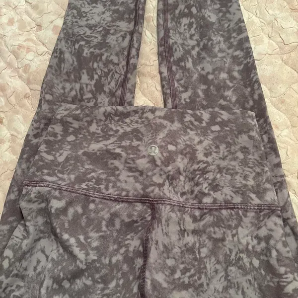 Lululemon Leggings Grey - Image 2